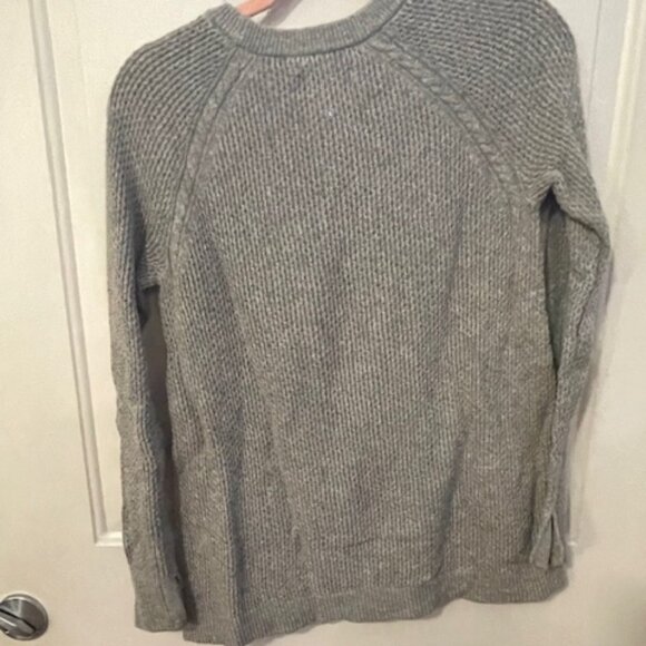 Grey Knit Long Sleeve Knit Sweater - Picture 4 of 4
